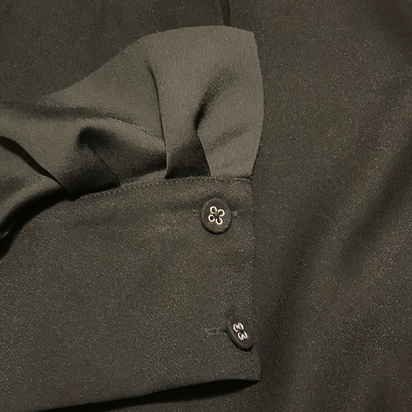 Banana Republic Ruffle-Cuff Button- Back Dress - Size 2P - Picture 9 of 14